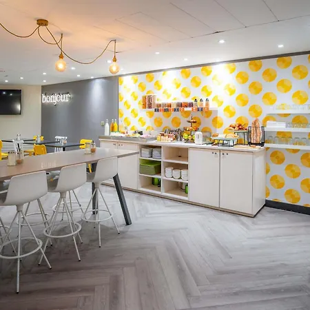 Ibis Styles Paris 15 Lecourbe-3